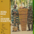 A Djinn And A Hunter Went Walking on Neba Solo & Benego Diakité bändin vinyyli LP-levy.