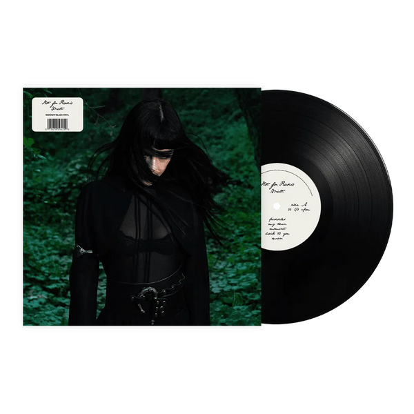 Melt on Not For Radio bändin vinyyli LP-levy.