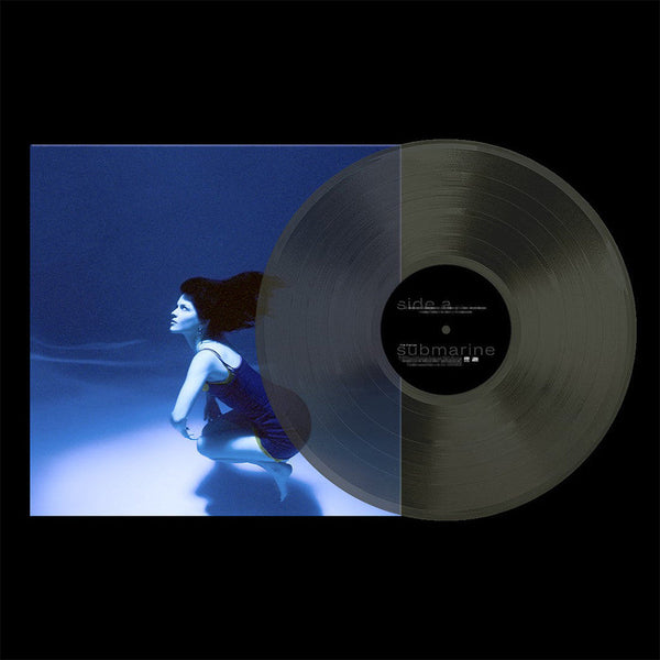 Submarine on The Marias bändin vinyyli LP-levy.