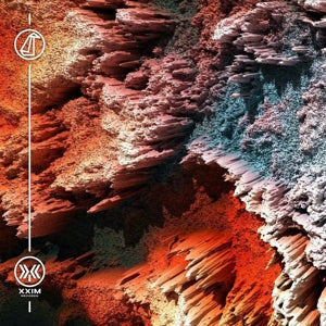 Between Two Waves on Gogo Penguin bändin vinyyli LP-levy.