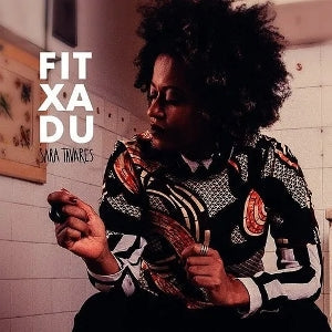 Fitxadu on Sara Tavares artistin vinyyli LP-levy.