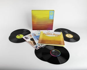 Sounds Of Summer: The Very Best Of 6 on The Beach Boys bändin vinyyli boxi.