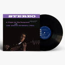 A Night At The Vanguard Chess on Kenny Burrell artistin vinyyli LP-levy.