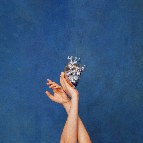 What Happened To The Heart? on Aurora artistin vinyyli LP-levy.