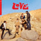 Now Playing on Love bändin vinyyli LP-levy.