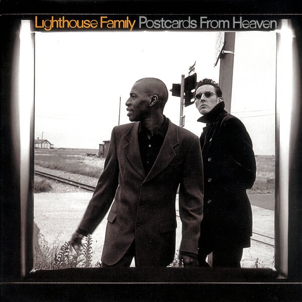Postcards From Heaven on Lighthouse Family bändin vinyyli LP-levy.