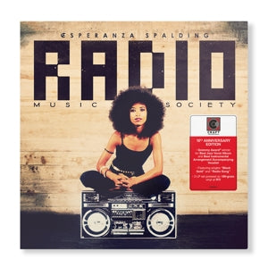 Radio Music Society on Esperanza Spalding artistin vinyyli LP-levy.