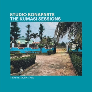 From the Archives #002 -the Kumasi Sessions on Studio Bonaparte bändin vinyyli LP-levy.