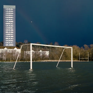 We Don't Like The People We've Become on Gallus bändin vinyyli LP-levy.