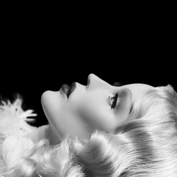 Sleep on Daphne Guinness artistin vinyyli LP-levy.