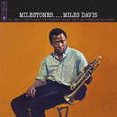 Milestones on Miles Davis artistin vinyyli LP-levy.