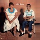 Ella & Louis on Ella Fitzgerald & Louis Armstrong artistien vinyyli LP-levy.