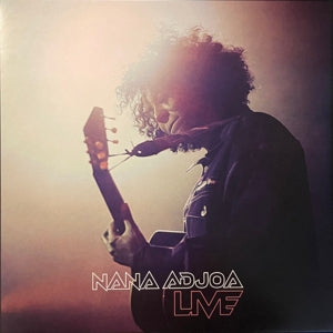 Nana Adjoa Live on Nana Adjoa artistin vinyyli LP-levy.