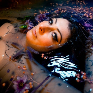 Who We Are Becoming on Rebecca Vasmant artistin vinyyli LP-levy.