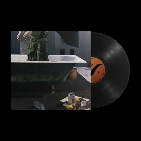 [J] on JAEHYUN artistin vinyyli LP-levy.