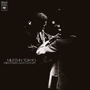 Miles In Tokyo on Miles Davis artistin vinyyli LP-levy.