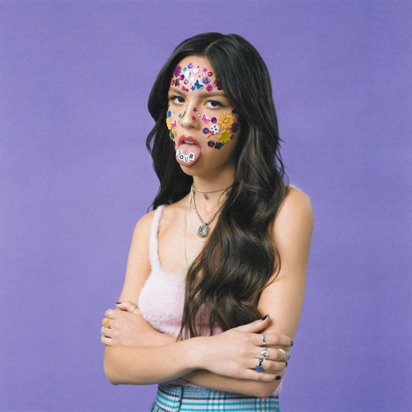 Sour on Olivia Rodrigo artistin vinyyli LP-levy.