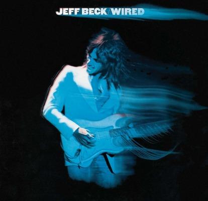 Wired on artistin Jeff Beck LP-levy.