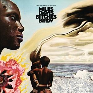 Bitches Brew on Miles Davis artistin vinyyli LP.